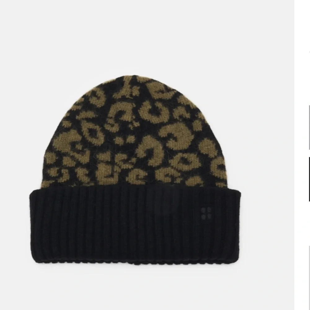 SWEATY BETTY JACQUARD LEOPARD PRINT KNIT BEANIE WOOL BLEND BLACK OS NWT